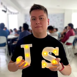 Fernando Quinteros G.